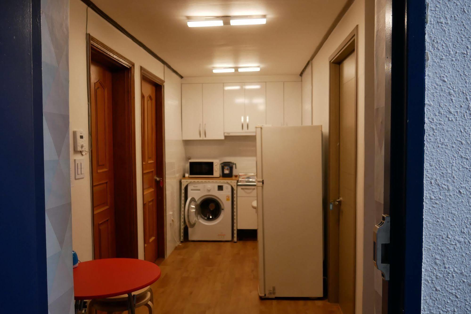 Backpackers Inside Hostel Seoel Buitenkant foto